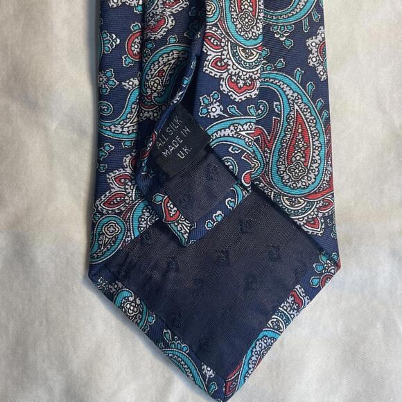 Vintage 70s Pierre Cardin 100% Silk Made in Britain Tie - Picture 3 of 3